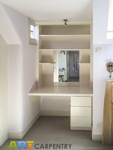 Desk Table with shelving